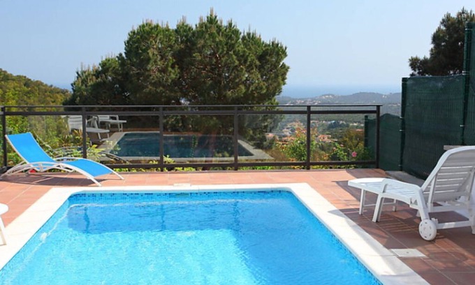 Sant Feliu de Guixols House | House in Lloret de Mar with beautiful sea views for 6 people
