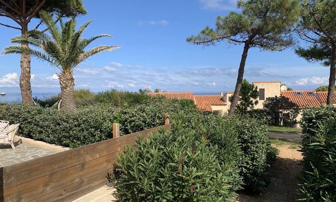 Marine de Saint Ambroggio House | House in private waterfront marina - Sea view - 50 m from the sea