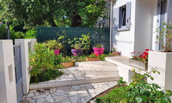 Royan Villa | House in Royan From The Park, 5 Minutes From The Beach