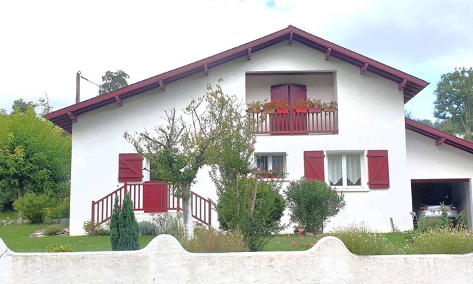 Briscous House | House in the countryside 15 minutes from the main coastal towns