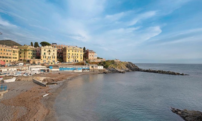 Quarto dei Mille Apartment | House Leomar