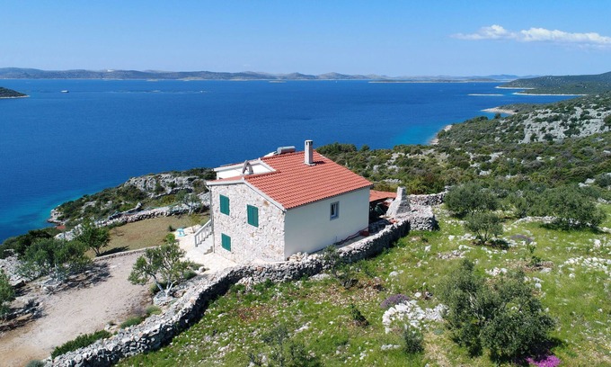 Tkon House | House Lovre (23781-K1) - Tkon - island Pasman
