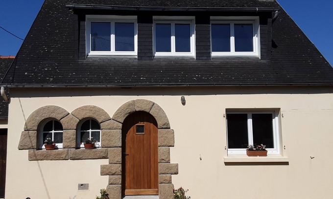 Camaret-sur-Mer House | House near the beaches with 4 bedrooms