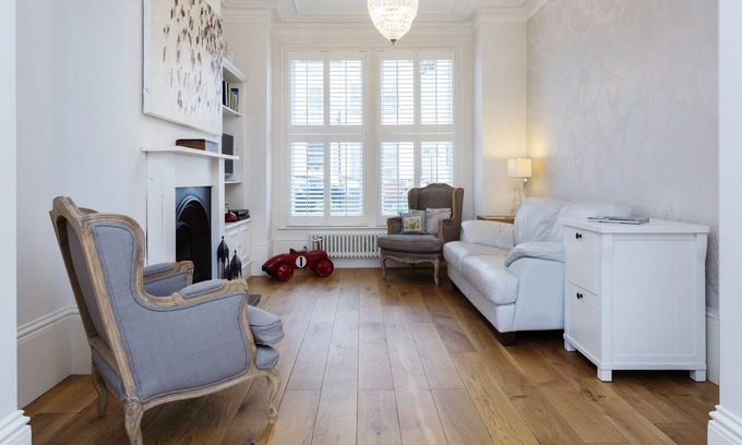 Kilburn House | House of Clouds, by Veeve