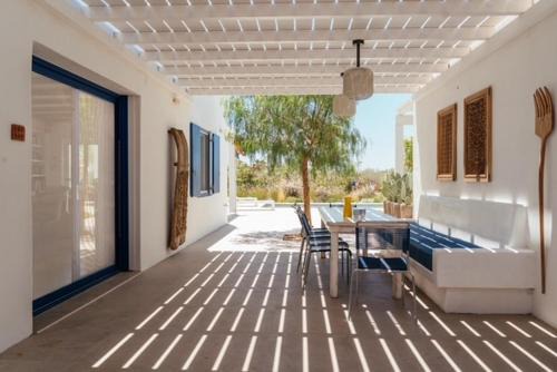 Aliki Villa | House of Dreams