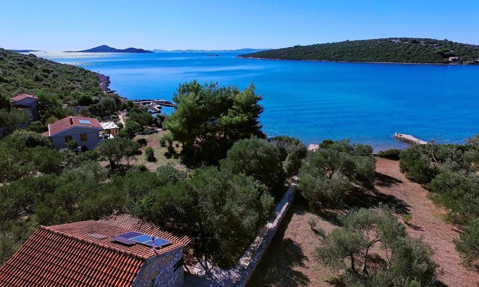 Kraj House | House Olive Tree (14641-K1) - Tkon - island Pasman
