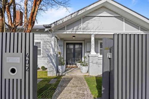 Ballarat House | House on Drummond