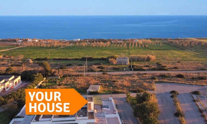 Marina di Pescoluse Ski Chalet | House on the sandy beach of the "Salento Maldives"