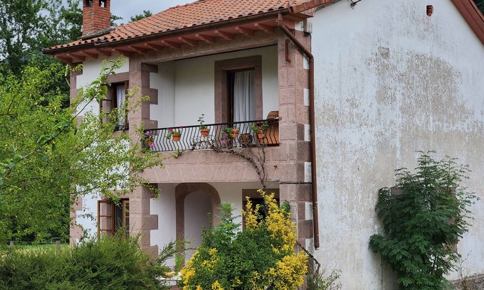 Puentenansa House | House only 8km from San Sebastian de Garabandal and 20 min from beautiful beaches.
