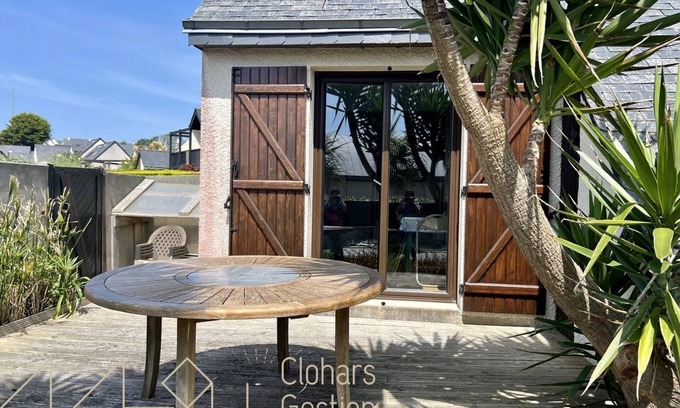 Clohars-Carnoet House | House sleeps 4. Close to beach. LE POULDU. CLOHARS-CARNOËT
