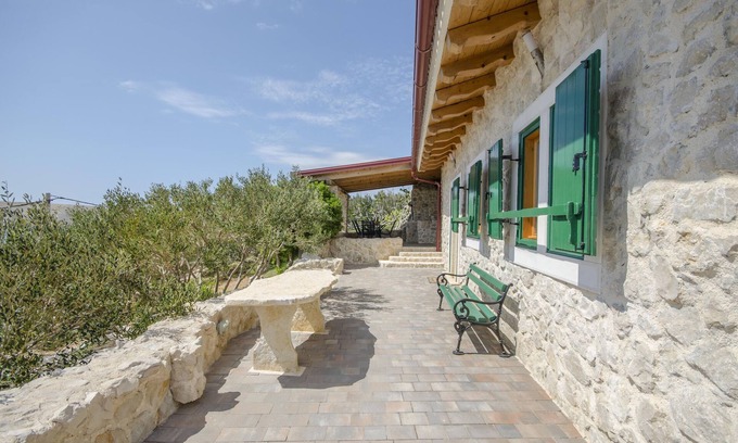 Miskovici House | House Srećko (31541-K1) - Miskovici