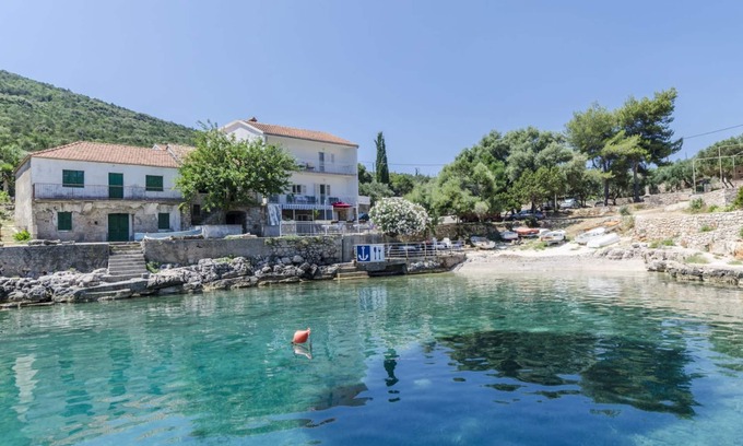 Pokrivenik House | House The Bay (38422-K1) - Gdinj - island Hvar
