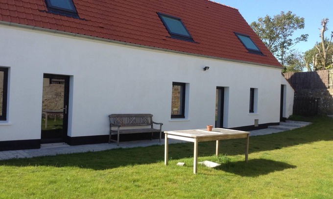 Ambleteuse House | HOUSE WITH ENCLOSED GARDEN ANY COMFORT 200 METERS FROM THE AMBLETEUSE BEACH