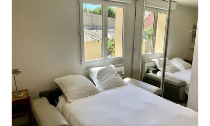 Saint-Denis House | House with garden, near Paris Centre, 20 minutes from Stade de France