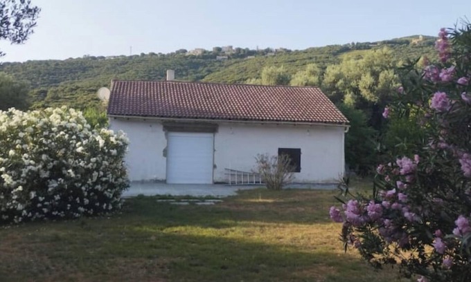 Rogliano House | House with large garden, close to the sea and all amenities. Ideal for families