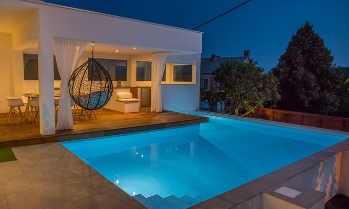 Bribir House | House with pool, wifii