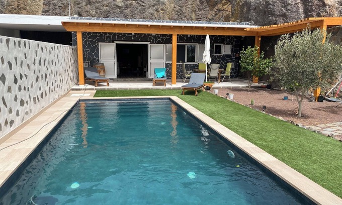 Pajara House | House with private pool to enjoy the sun, tranquility and nature.