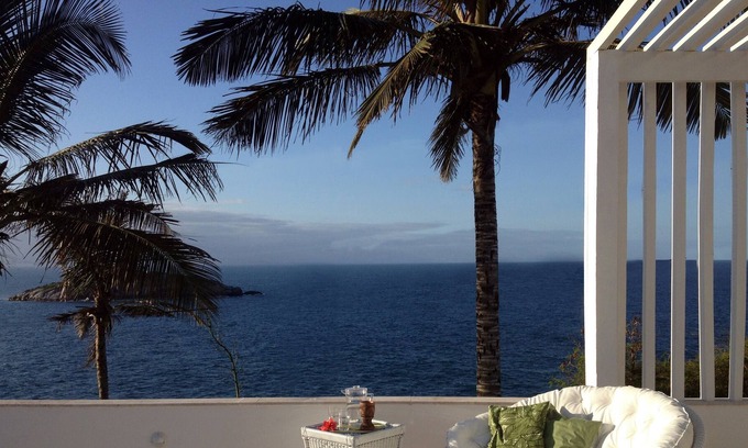 Joao Fernandes House | House with Stunning Ocean View 100 mt. from Joao Fernandinho beach