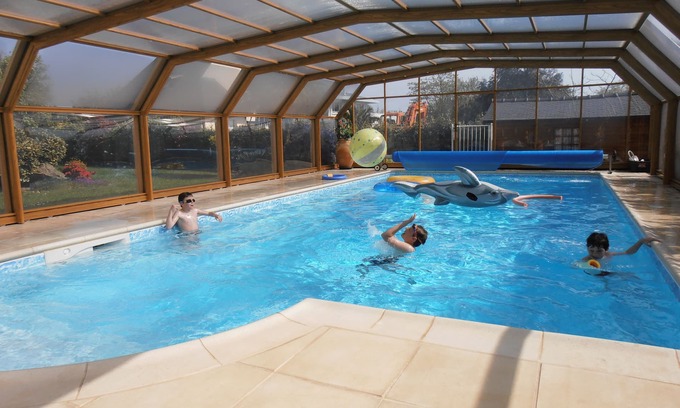 Tregunc House | House with sea view, beach access, indoor swimming pool, heated from 15/05/15/09