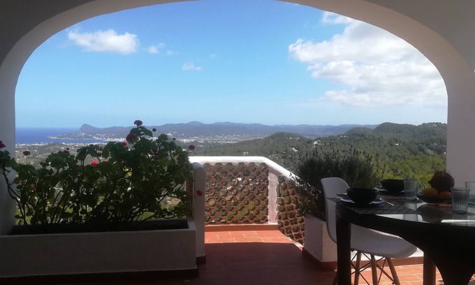 Sant Josep de sa Talaia House | HOUSE WITH SPECTACULAR VIEWS