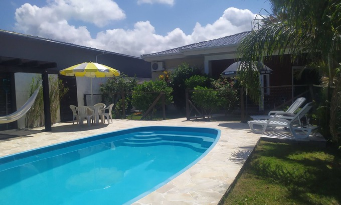 Garopaba House | HOUSE WITH SWIMMING POOL - GREAT LOCATION - AR ALL ROOMS, DINING ROOM KITCHEN