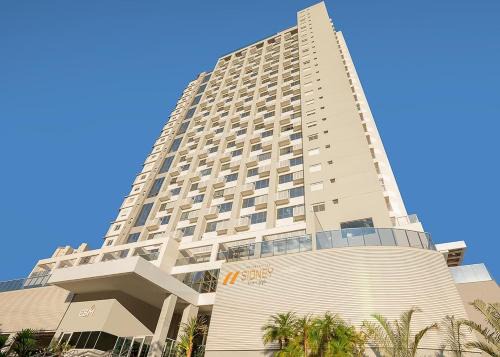 Goiania Apartment | Housi - Metropolitan Sidney Smart Style