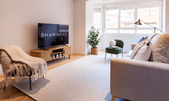 Nueva Espana Apartment | Housing Castellana X X V I I by Sharing Co