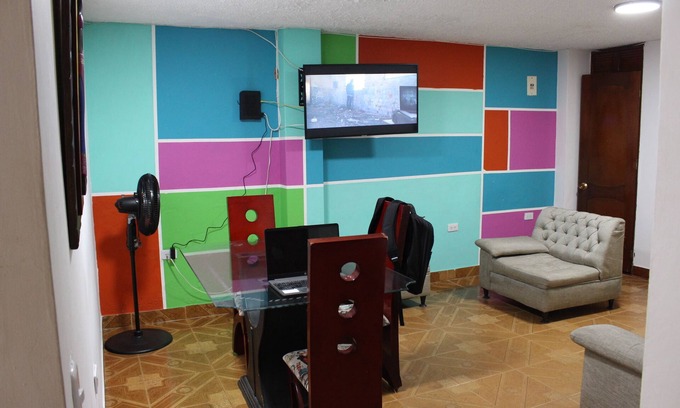 Villavicencio House | Housing complete with parking, near the terminal
