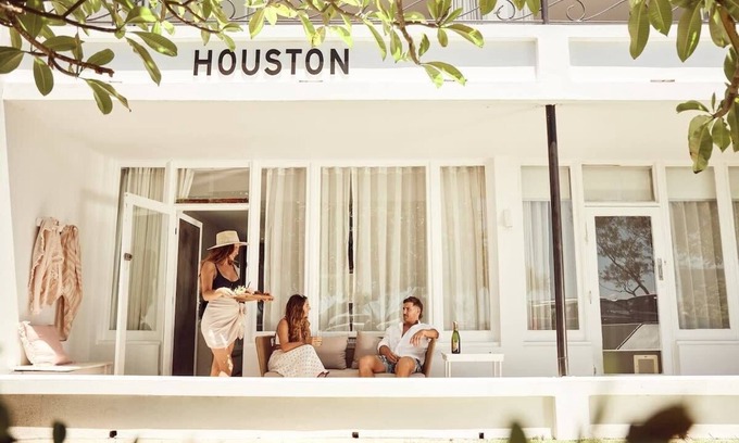 Currumbin Apartment | Houston Beachfront - Apartment 1