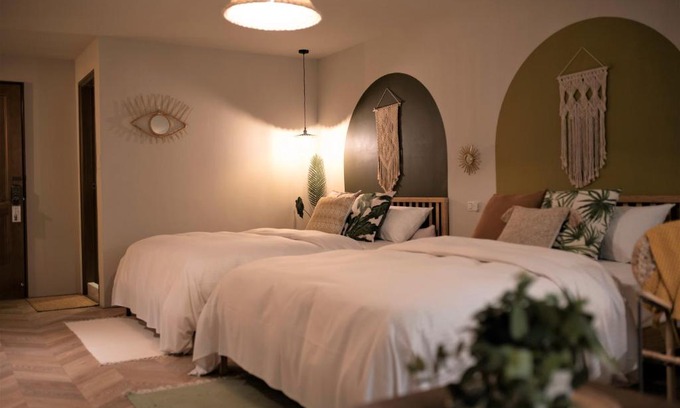 West Central District House | How Chill Inn