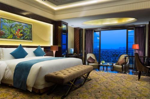 Shuangliu District Hotel | Howard Johnson Agile Plaza Chengdu