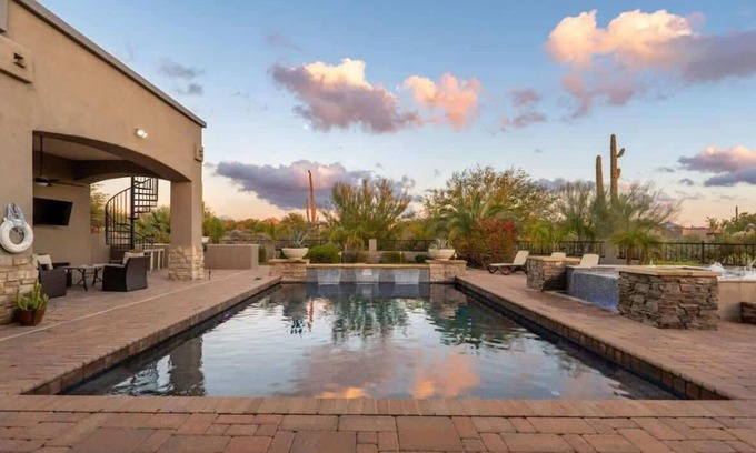 North Scottsdale House | HÓZHÓ Residence on Desert Views: Private Pool, Sport Court, Theatre