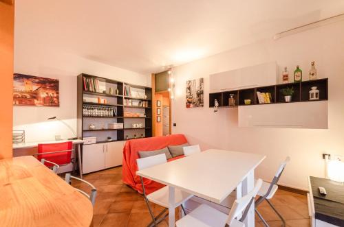 Lippo Apartment | Hp House, Garage e parcheggio privato, Wifi