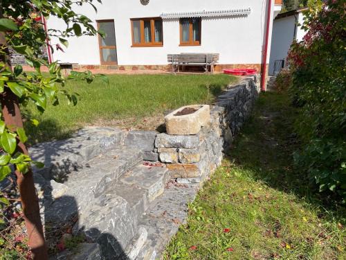 Vir House | Hrdá Ves - Dům U Slunce
