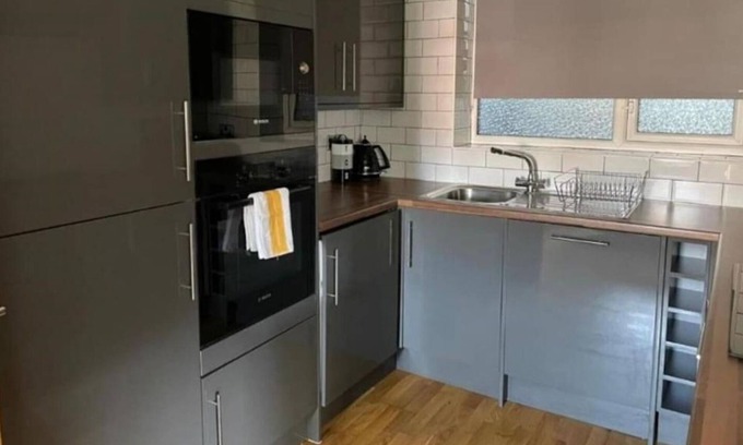Hull Apartment | HU1 Stylish Cozy Central Apartment WIFI H3n