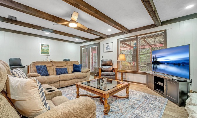 Tallahassee House | Hudson Manor (4-Bedroom Home) by RedAwning