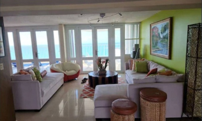 Isla Verde Apartment | Huge Beach Front Penthouse