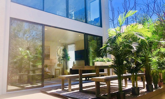Hancock House | Huge Deck Overlooking Waller Creek & Lush Backyard