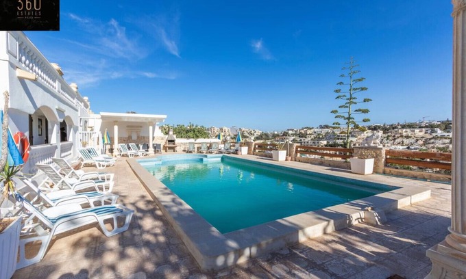 Santa Maria Estate Villa | Huge Villa with Pool, BBQ and Spectacular Views
