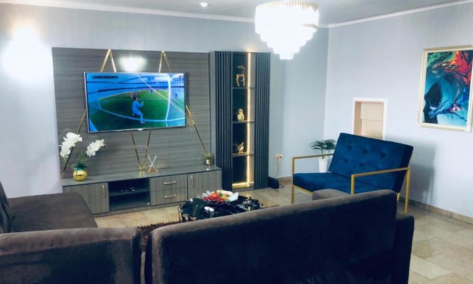 Lekki Phase 1 Apartment | Humble 3 Bedroom Apartment in Lekki