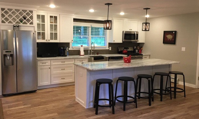 Jewett Center House | HUNTER & WINDHAM! Cozy Home in the Catskills w/Unlimited Privacy - dog friendly