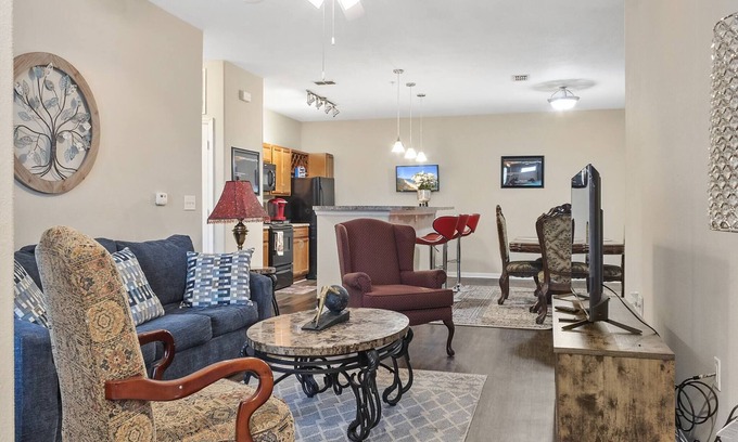 Huntsville Apartment | Huntsville Mid-City Serenity Oasis - Private Apartment in Gated Community