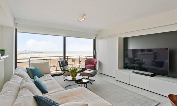 Heist Apartment | Huswell - Comfortable apartment with sea view & 2 terraces