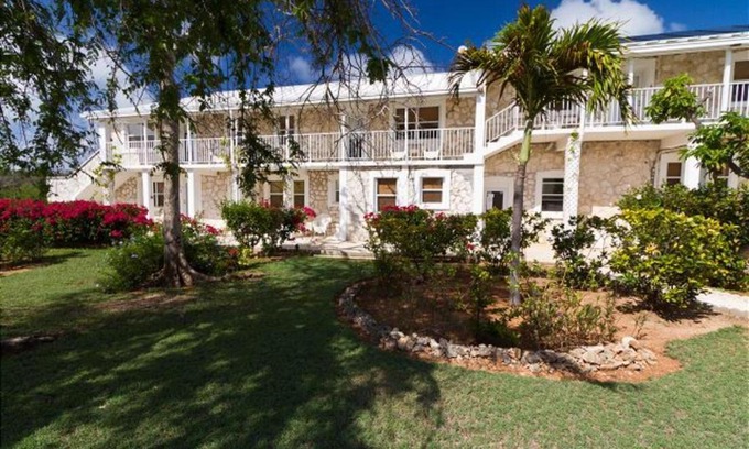 Governor's Harbour House | Hut Pointe #6 By Eleuthera Vacation Rentals