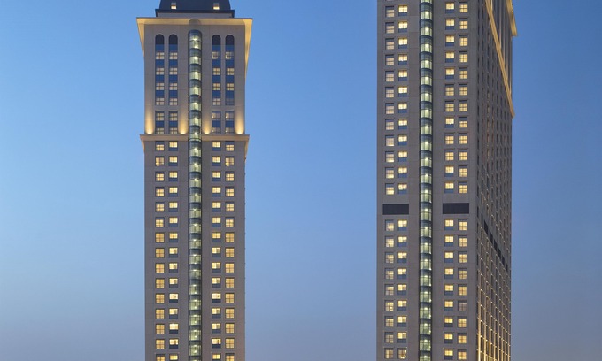 Bur Dubai Hotel | Hyatt Regency Dubai Creek Heights
