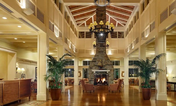 Estero Resort | Hyatt Vacation Club at Coconut Cove - Studio Available March 24 -> 29, 2024