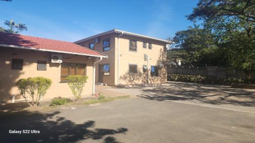 Ethekwini House | I B B Guesthouse
