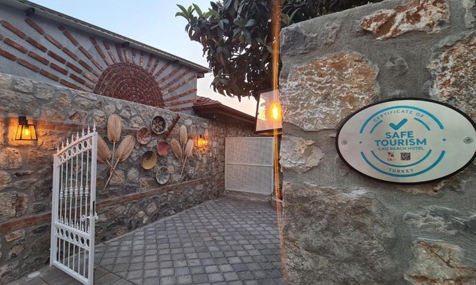 Oludeniz City Center Hotel | İlkiz Beach Hotel