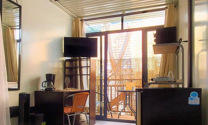 Santa Ana Apartment | #i Santa Ana Container Studio Great Location