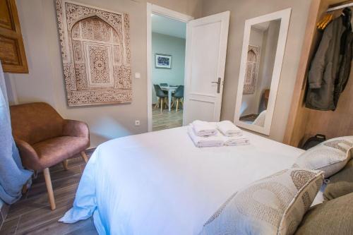 Central District Apartment | Ibericabeds Plaza Nueva Suite 21